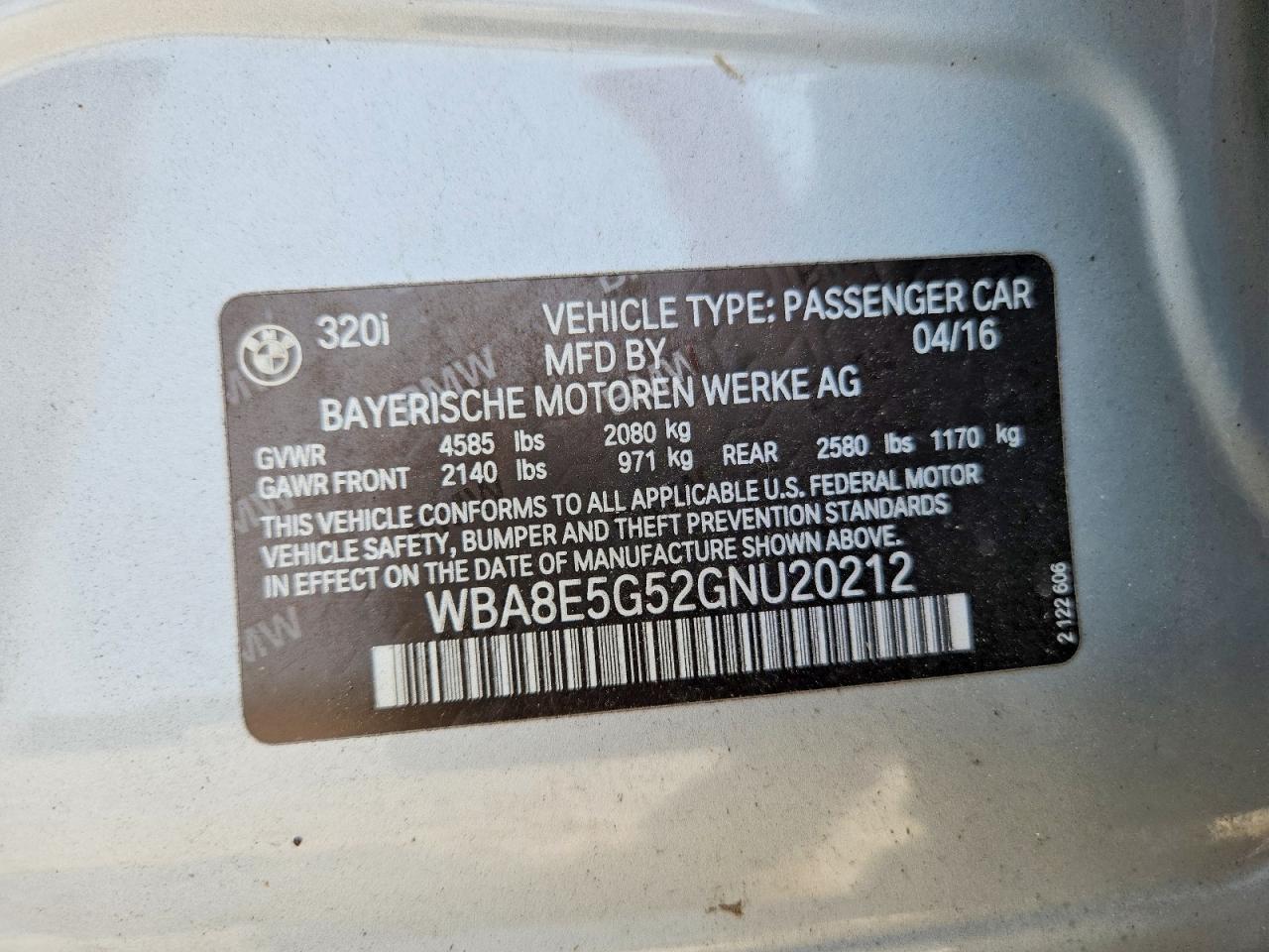 2016 BMW Seria 3 320i - zdjęcie 12
