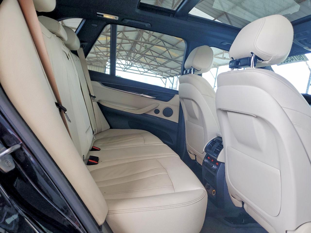 2015 BMW X5 xDrive35I - zdjęcie 10