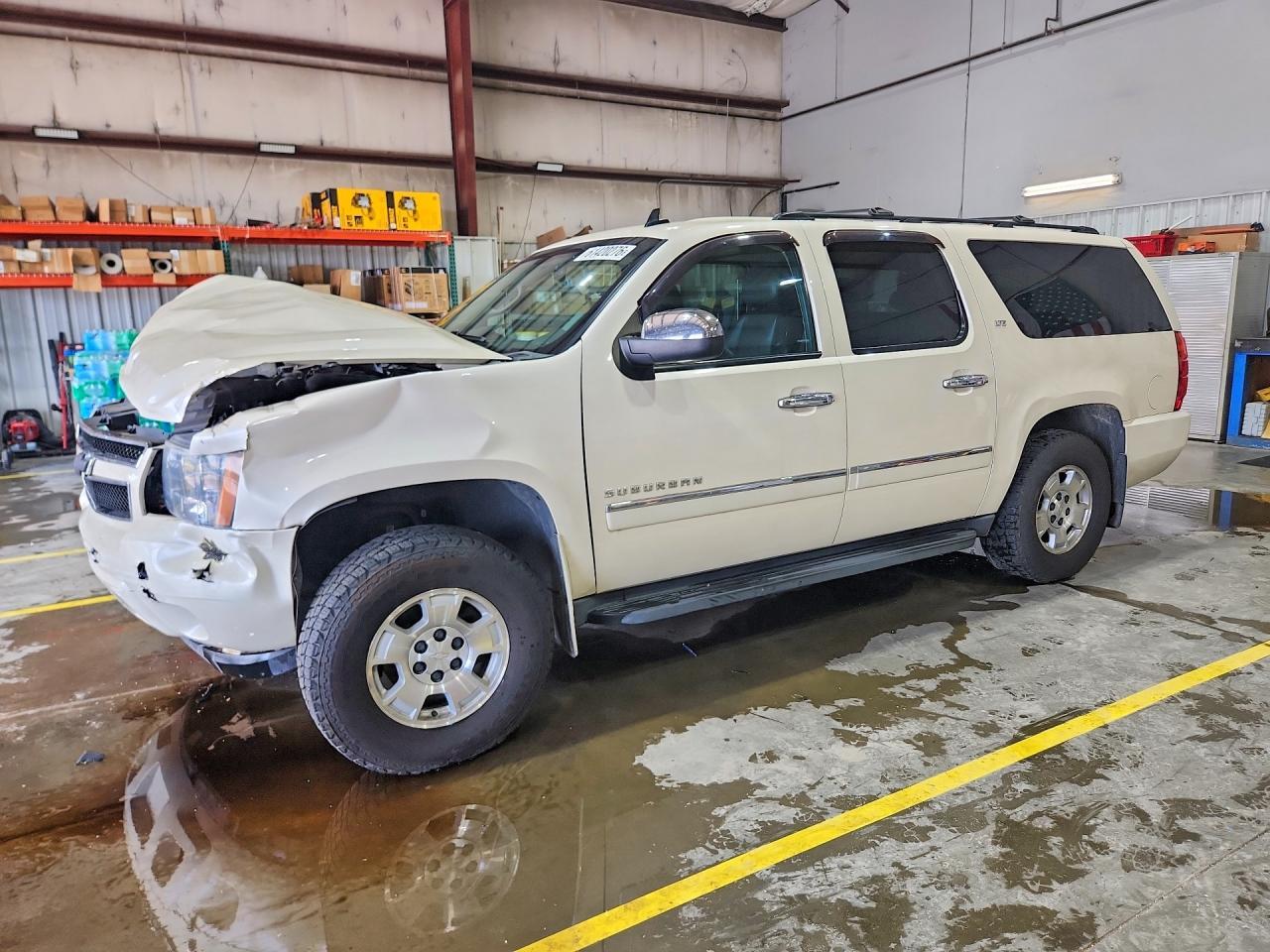 2013 Chevrolet Suburban K1500 Ltz - zdjęcie główne