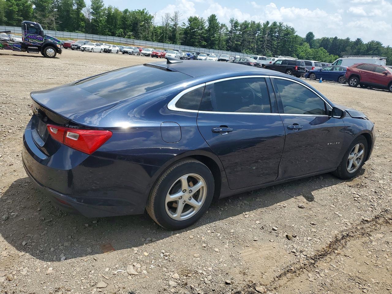 2018 Chevrolet Malibu Ls - zdjęcie 3