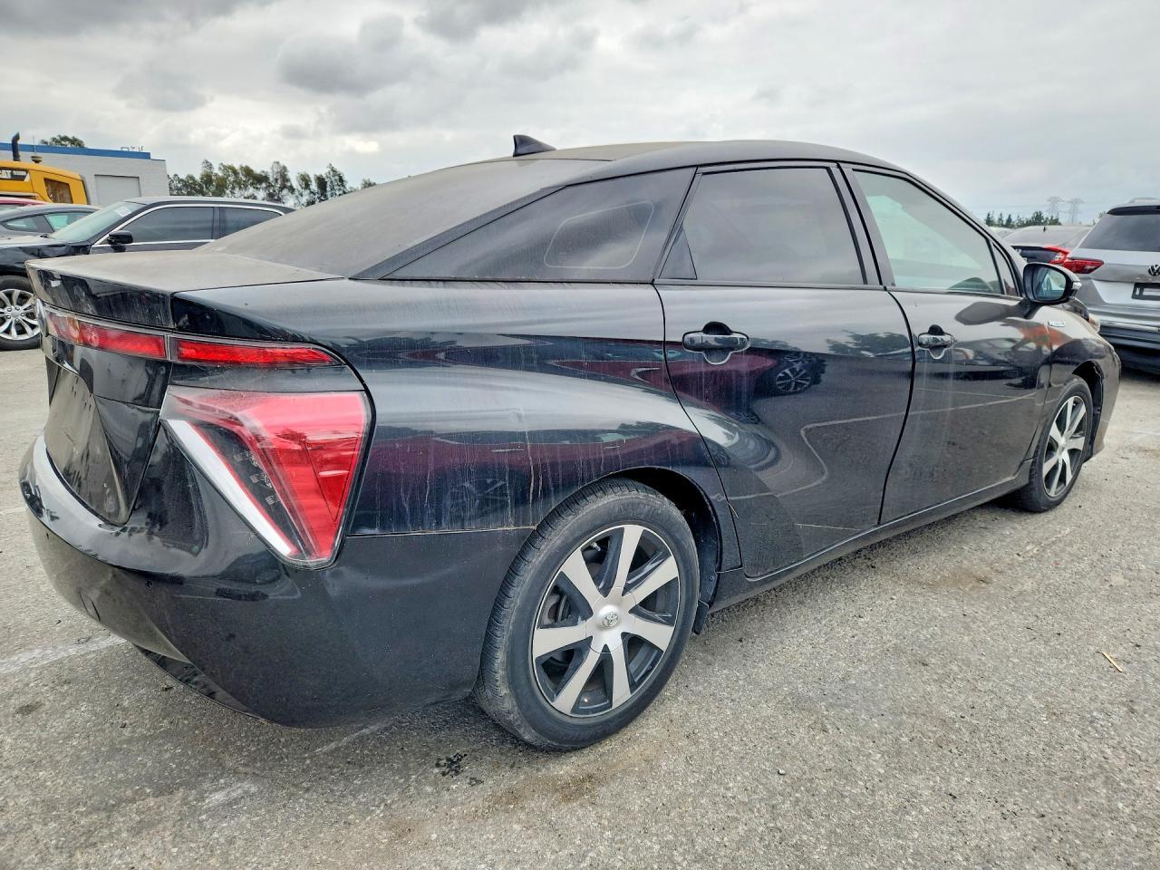 2018 Toyota Mirai Base - zdjęcie 3