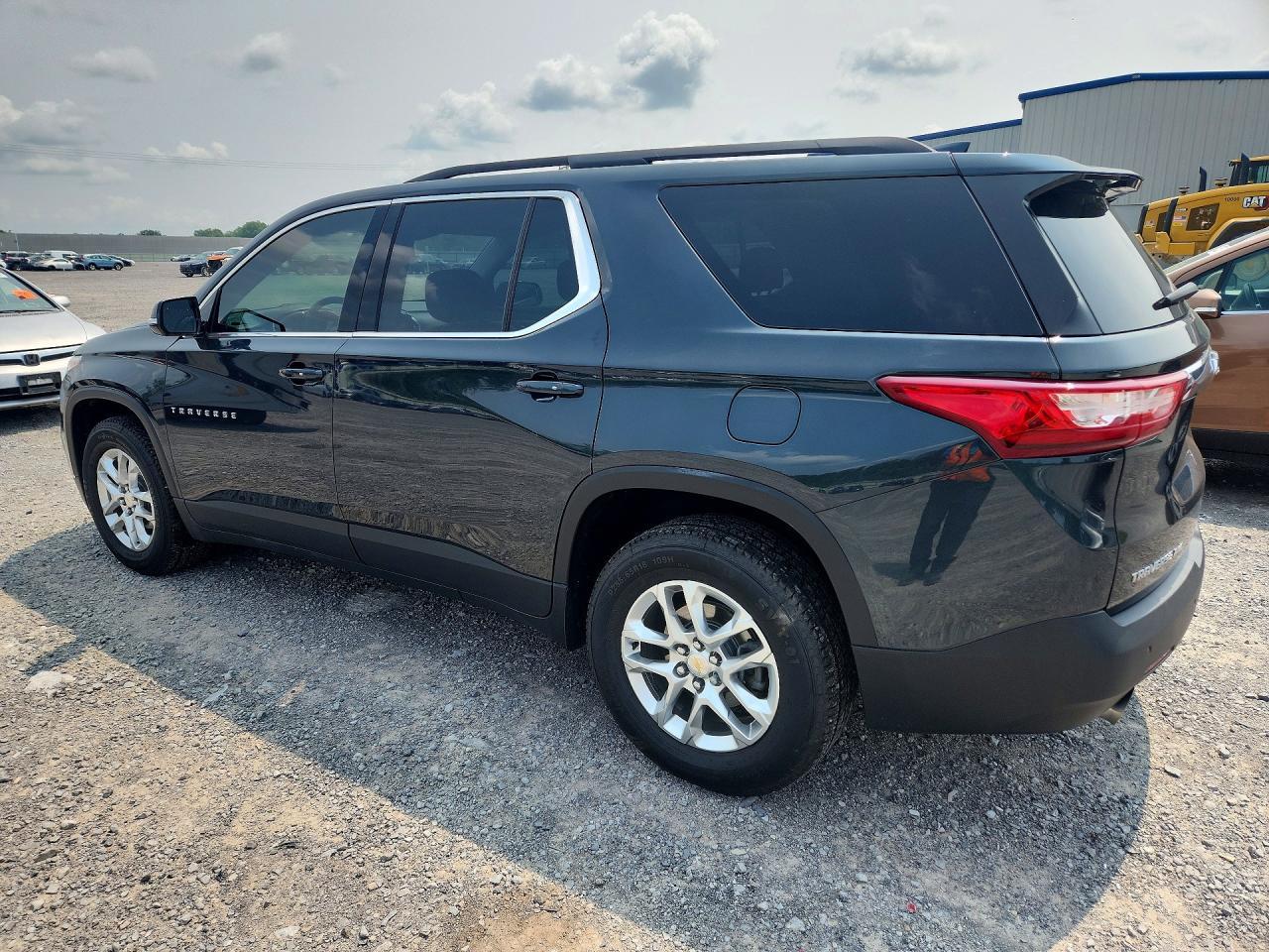 2019 Chevrolet Traverse Lt - zdjęcie 2
