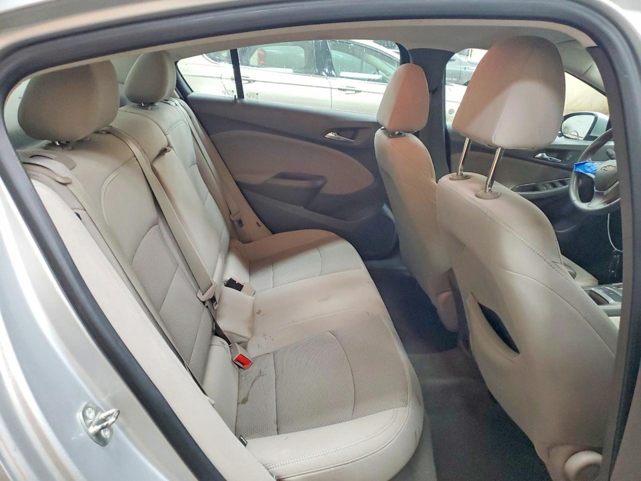 2018 Chevrolet Cruze Lt - zdjęcie 10