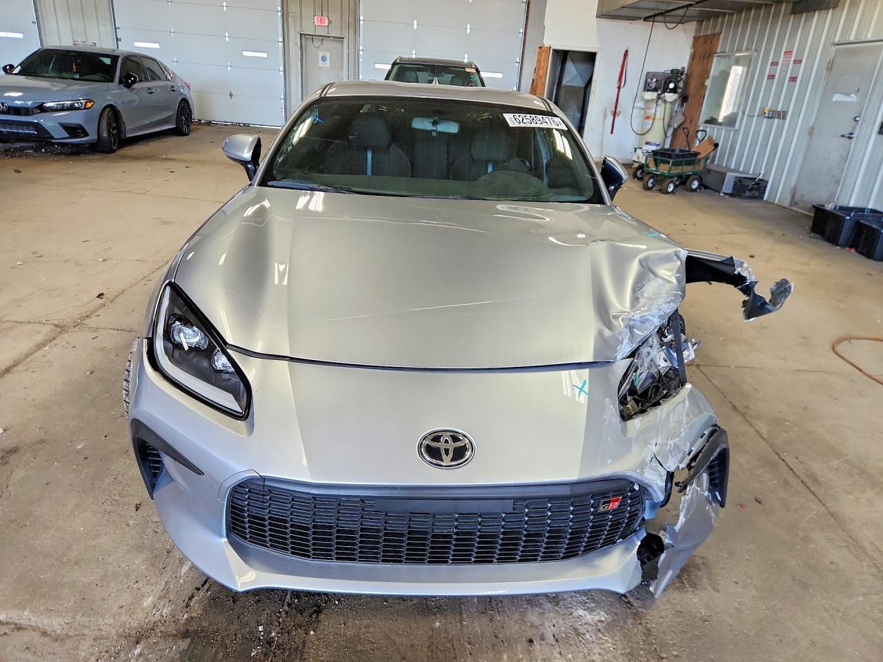 2023 Toyota Gr 86 Premium - zdjęcie 5