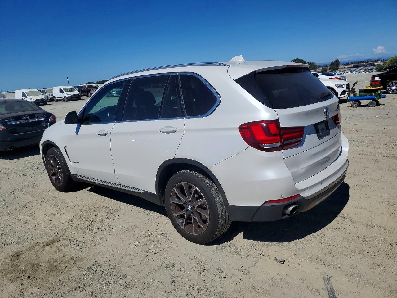 2014 BMW X5 xDrive35I - zdjęcie 2