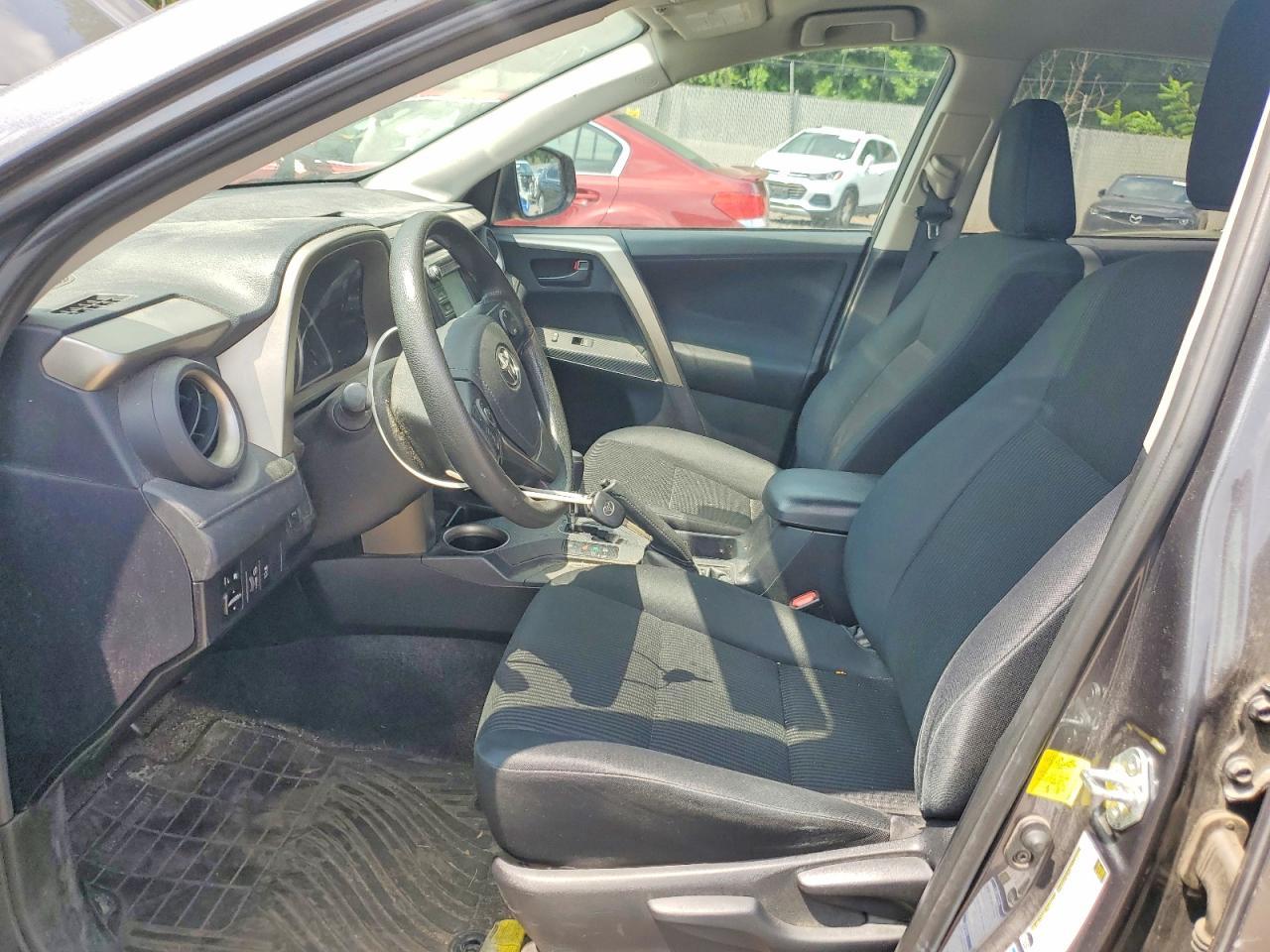 2015 Toyota Rav4 Le - zdjęcie 7
