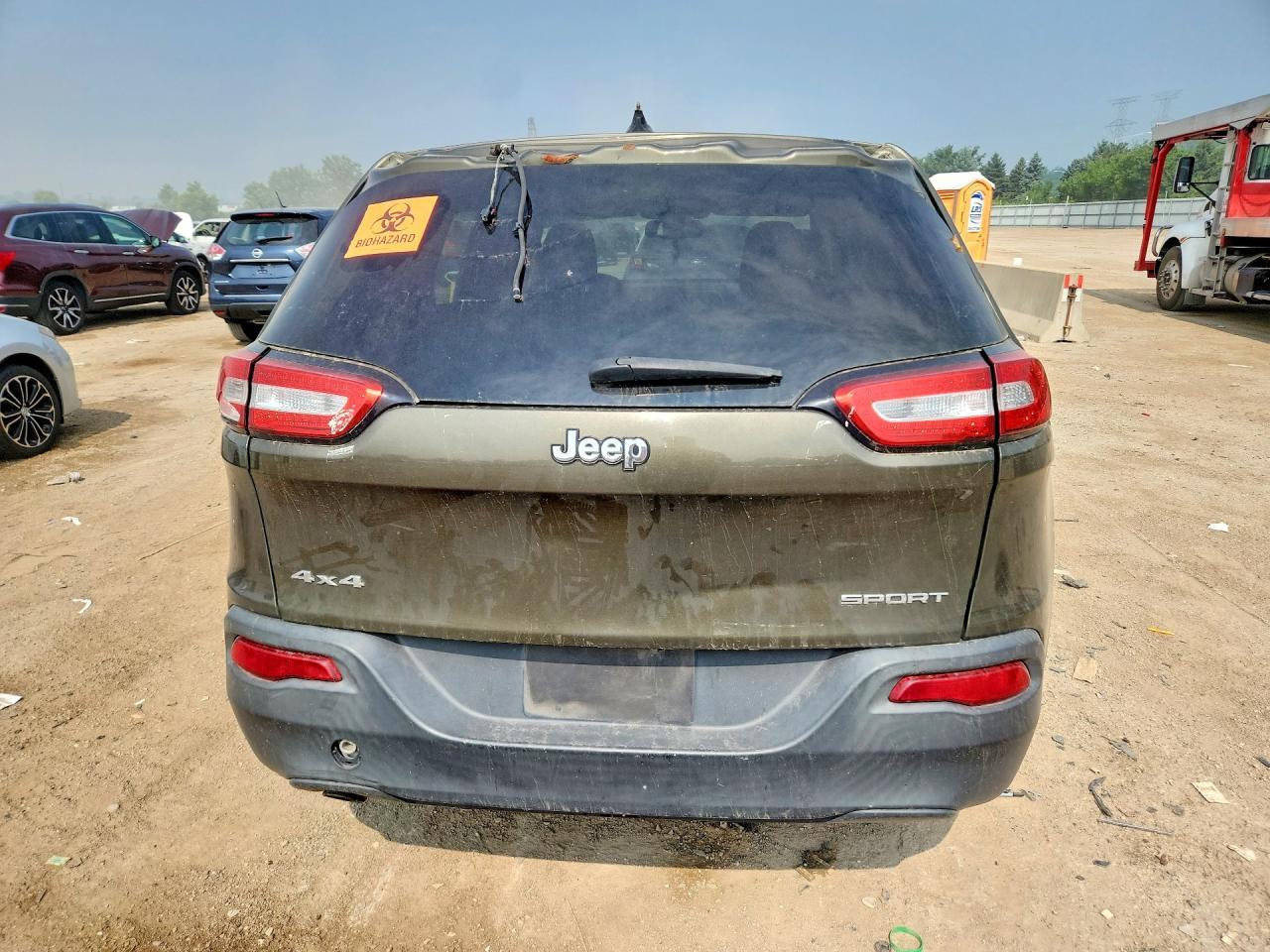 2014 Jeep Cherokee Sport - zdjęcie 6