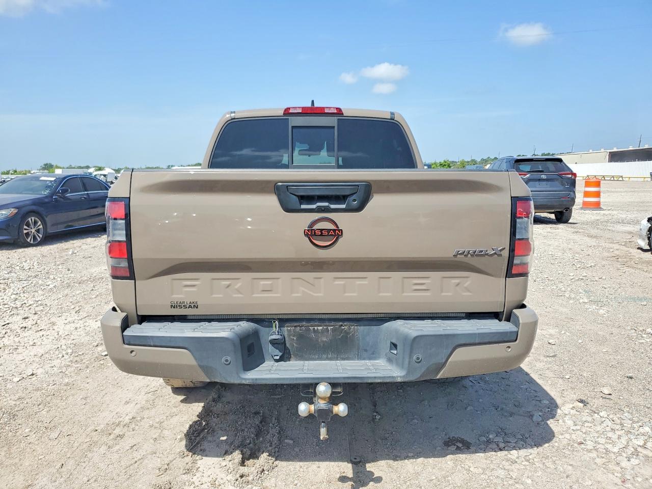 2022 Nissan Frontier Pro-X - zdjęcie 6