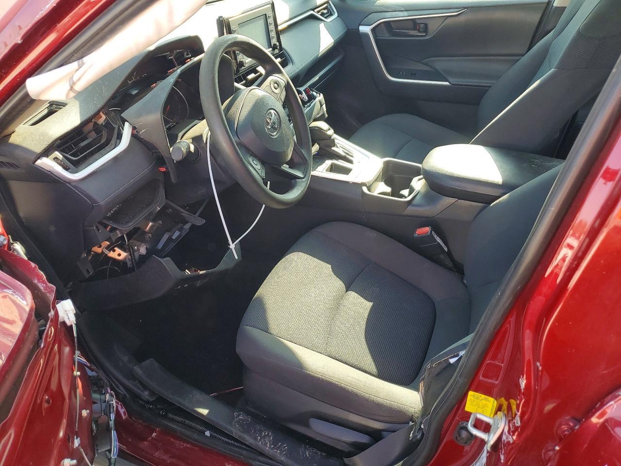 2020 Toyota Rav4 Le - zdjęcie 7