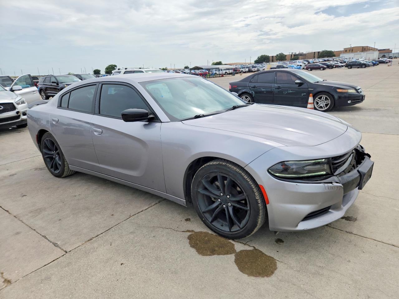 2016 Dodge Charger Sxt - zdjęcie 4