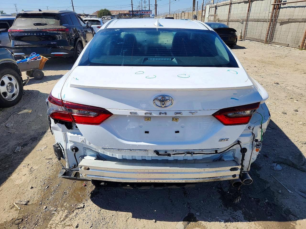 2023 Toyota Camry Se - zdjęcie 6