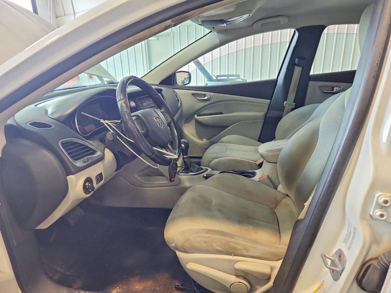 2013 Dodge Dart Sxt - zdjęcie 7