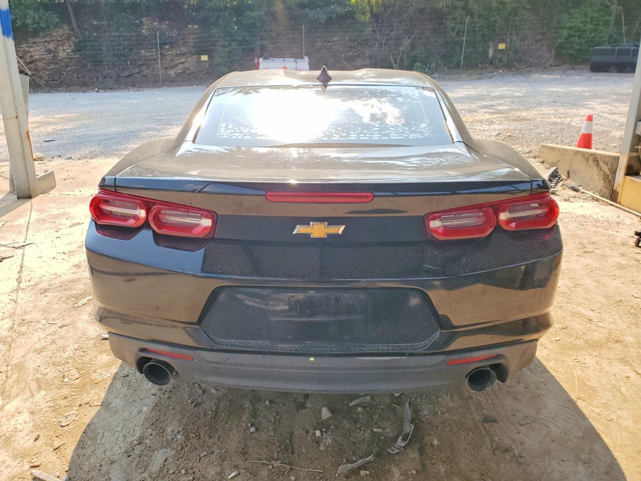 2019 Chevrolet Camaro Ls - zdjęcie 6