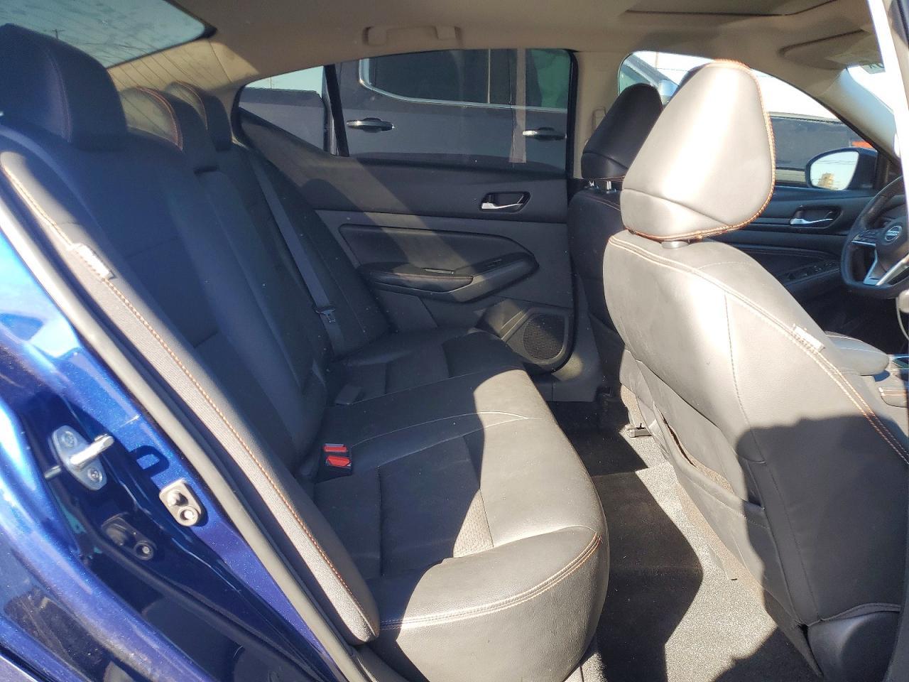 2019 Nissan Altima Sr - zdjęcie 10
