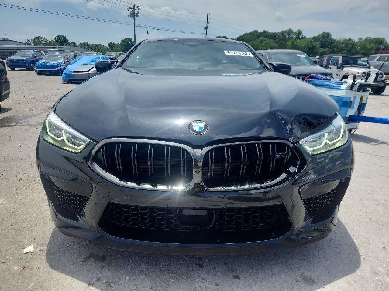 2020 BMW M8 - zdjęcie 5