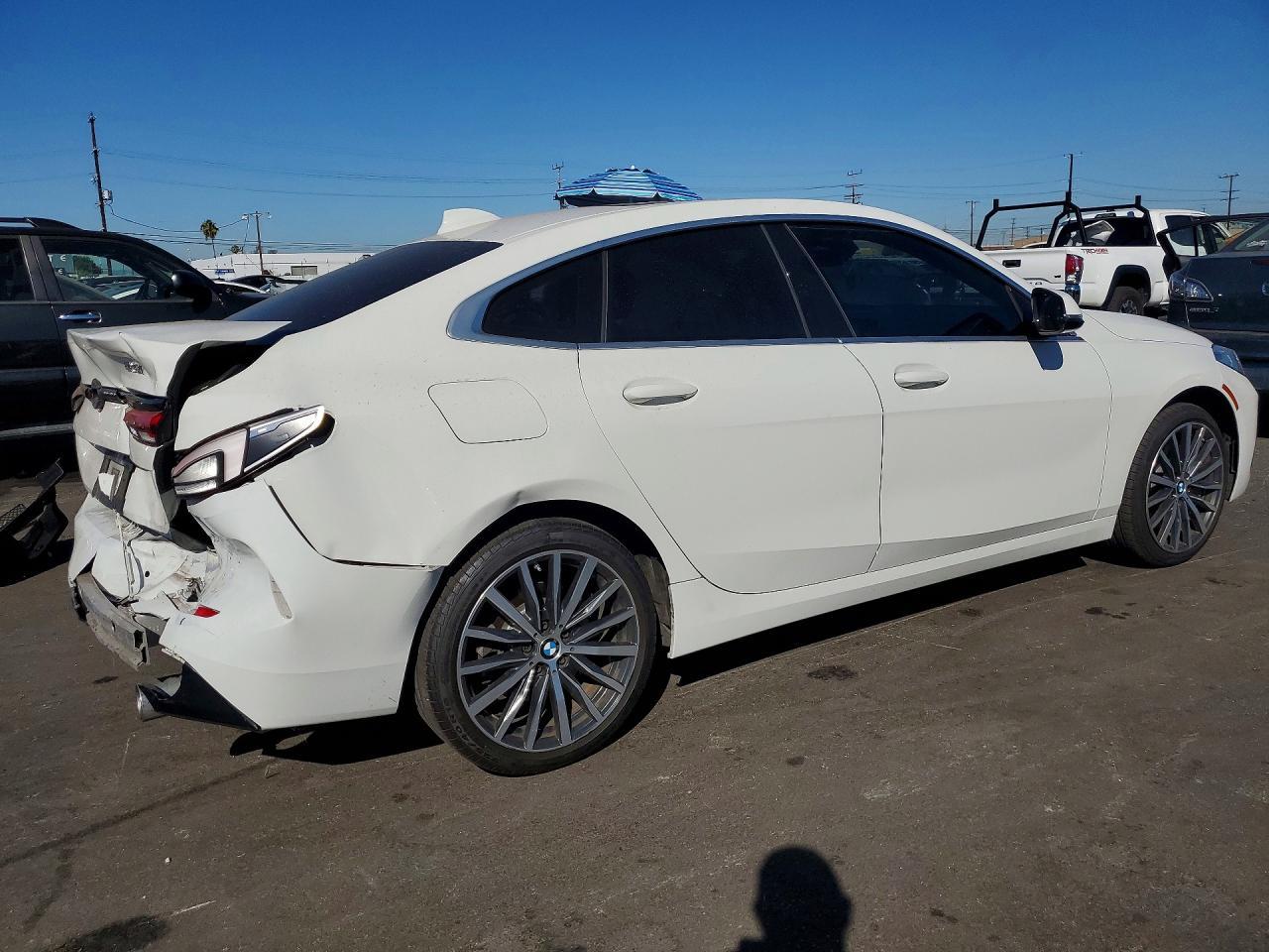 2021 BMW 228I - zdjęcie 3