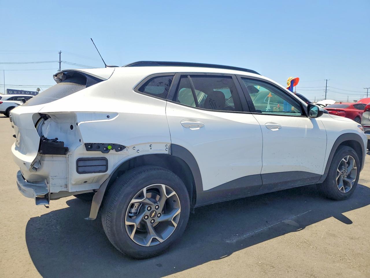 2025 Chevrolet Trax 1Lt - zdjęcie 3