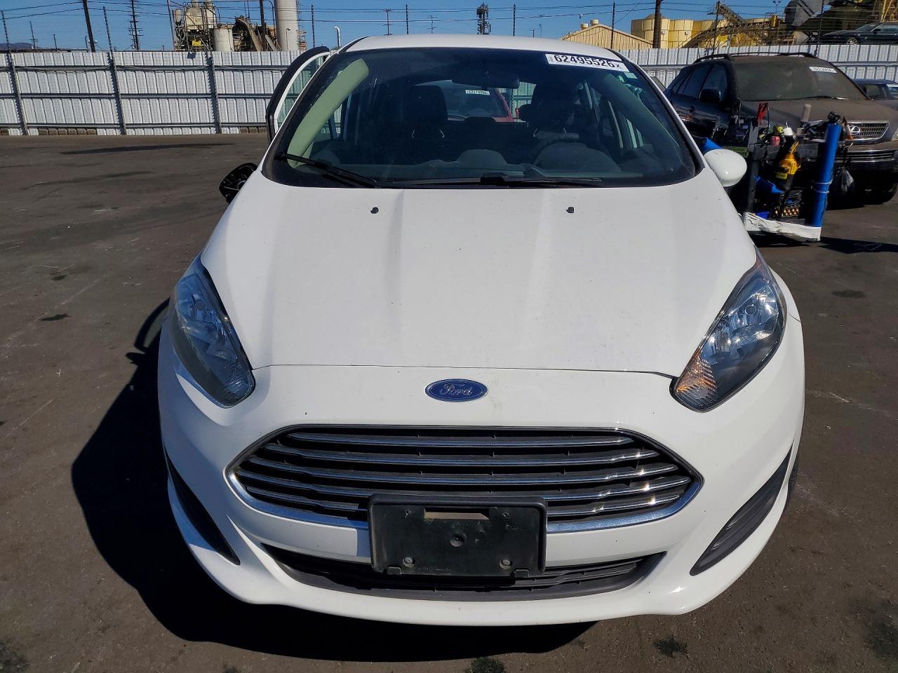 2017 Ford Fiesta Se - zdjęcie 5