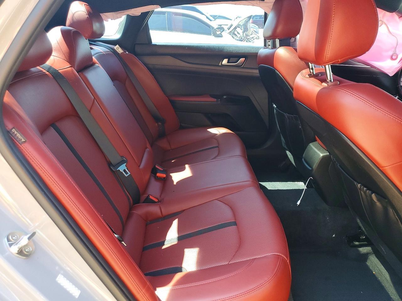 2021 Kia K5 Gt Line - zdjęcie 10