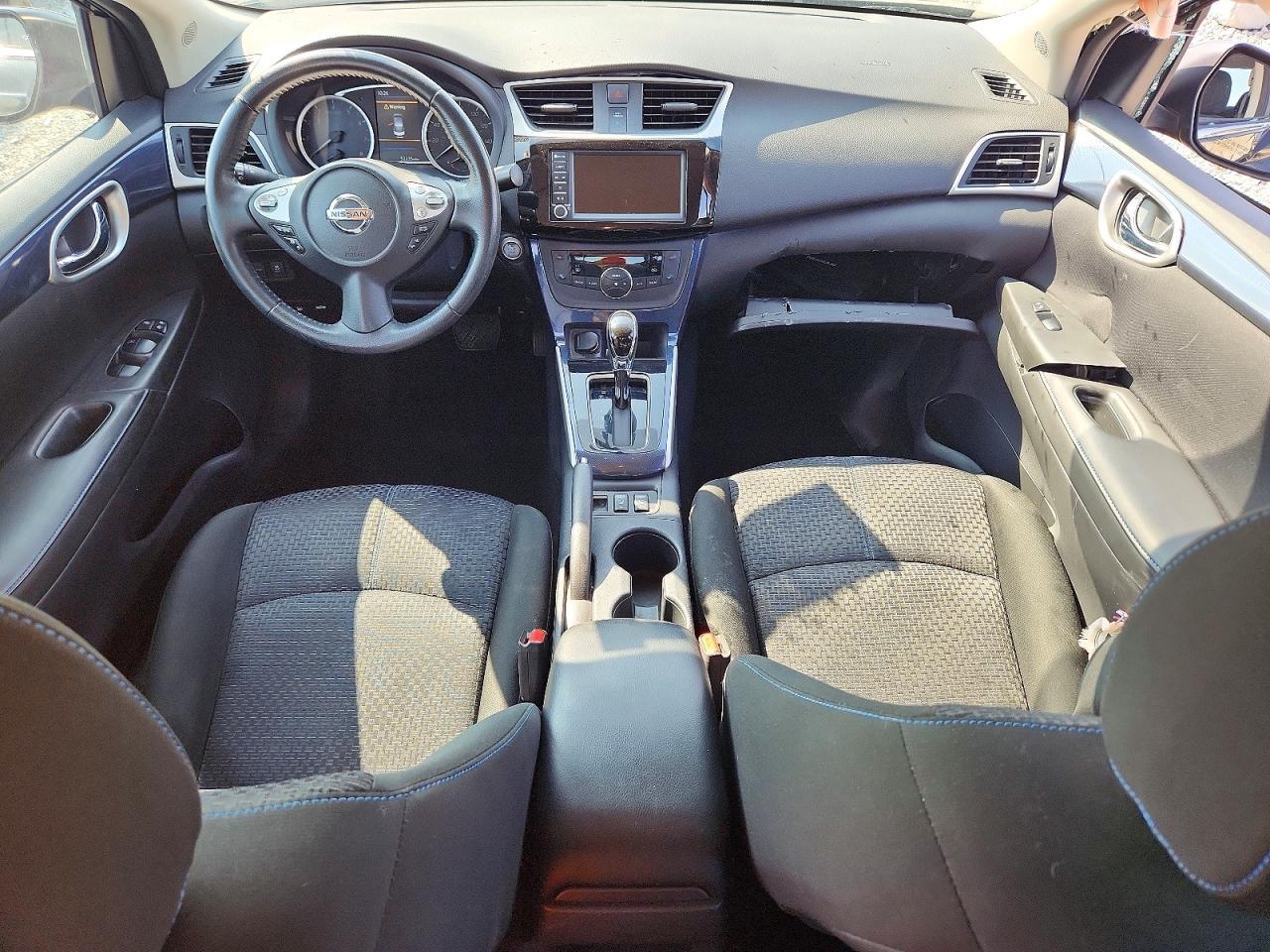 2019 Nissan Sentra Sr - zdjęcie 8