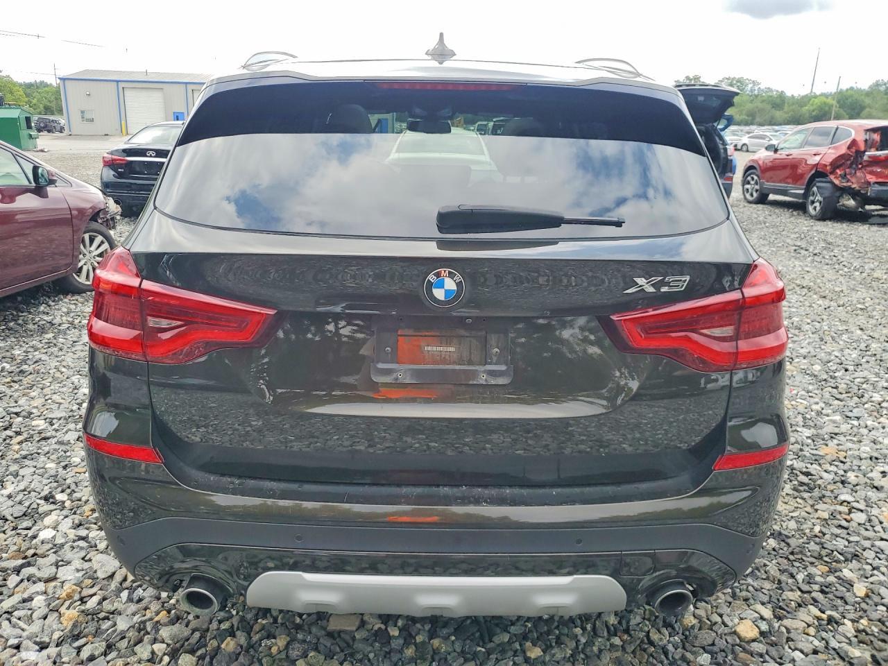2018 BMW X3 xDrive30I - zdjęcie 6