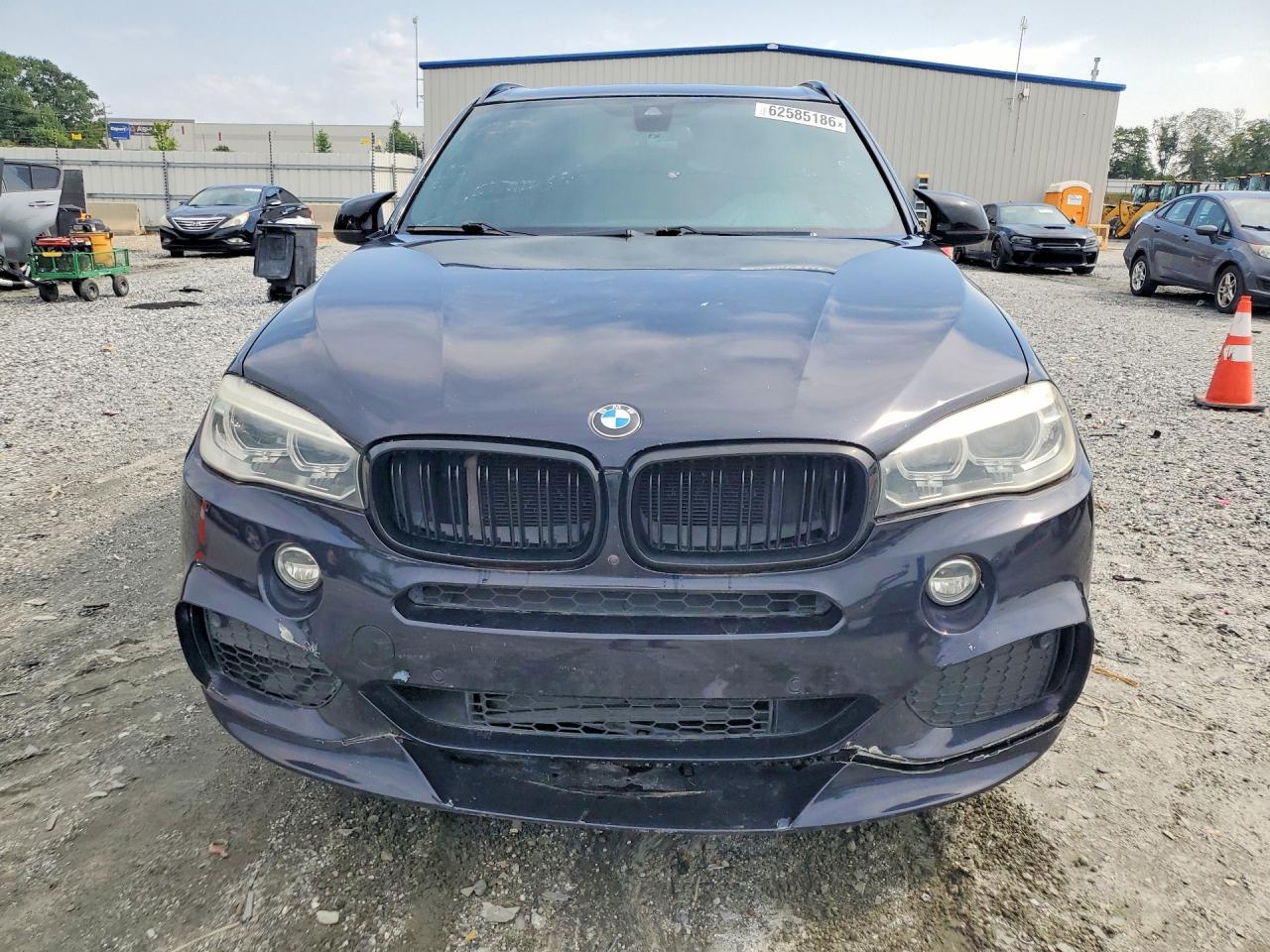 2015 BMW X5 xDrive50I - zdjęcie 5