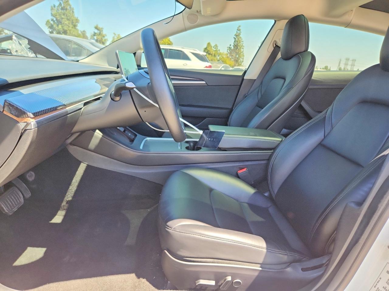2022 Tesla Model 3 - zdjęcie 7