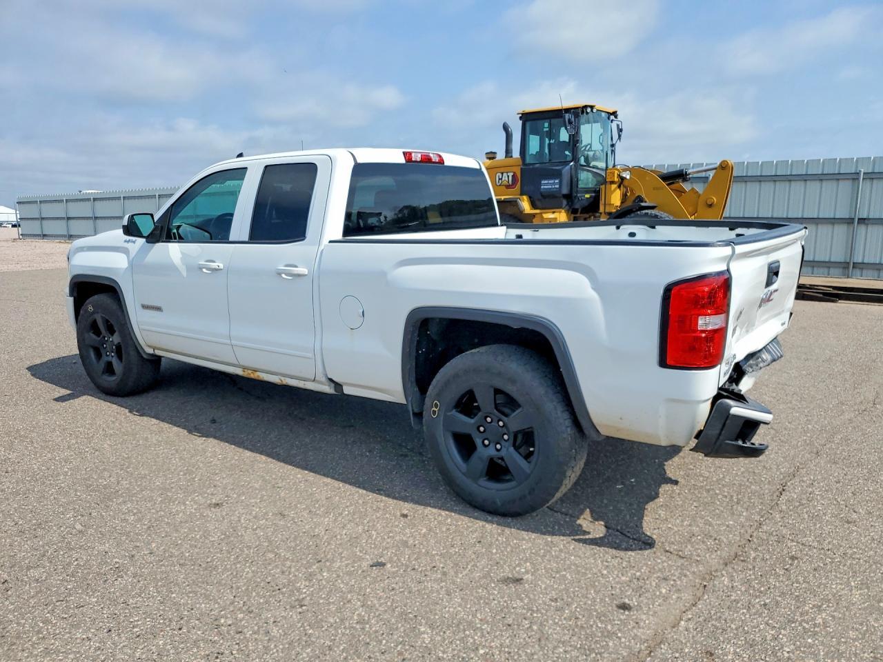 2017 GMC Sierra K1500 Sle - zdjęcie 2