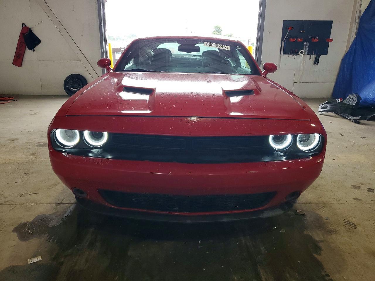 2015 Dodge Challenger Sxt - zdjęcie 5