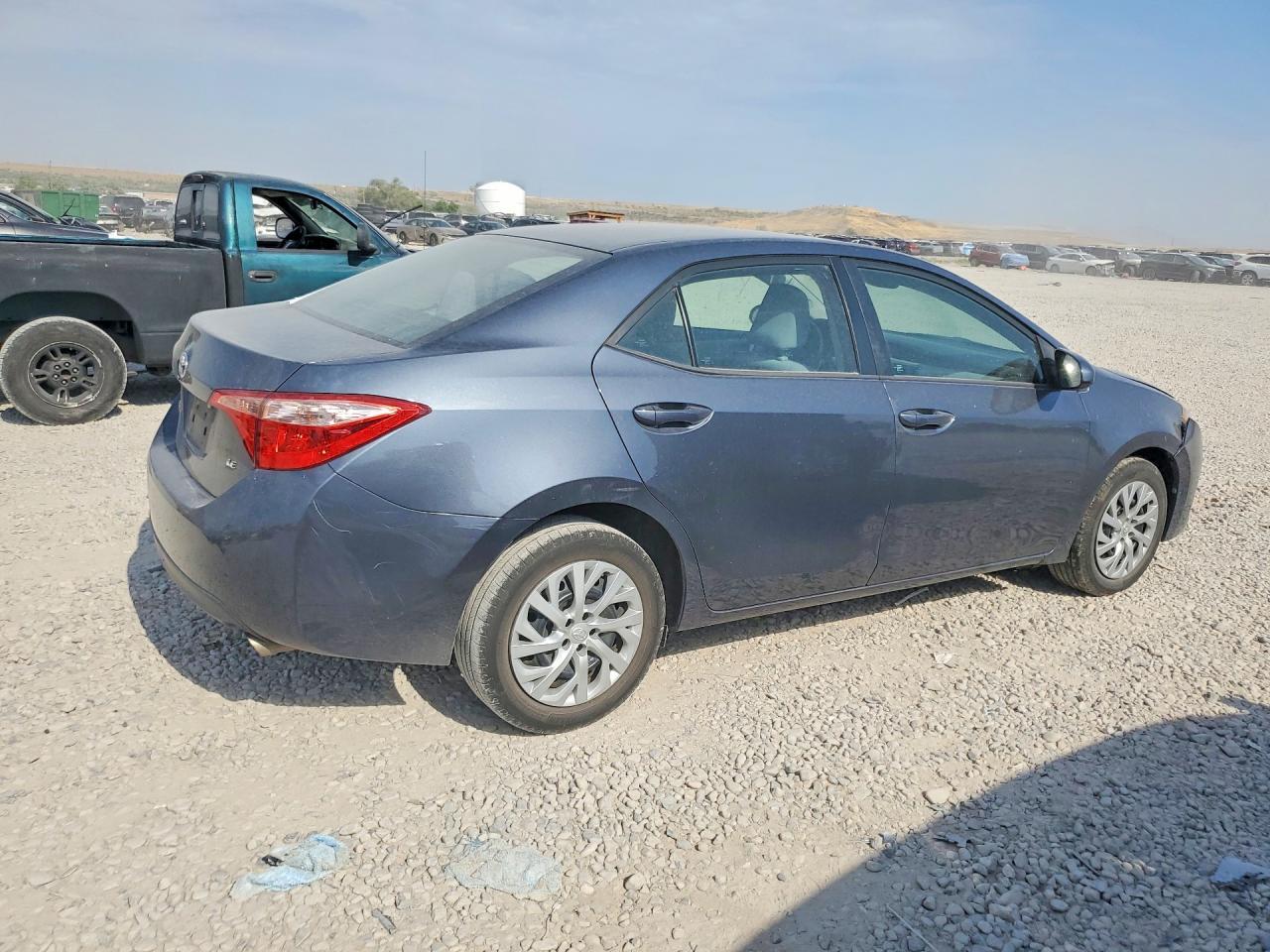 2017 Toyota Corolla Le - zdjęcie 3