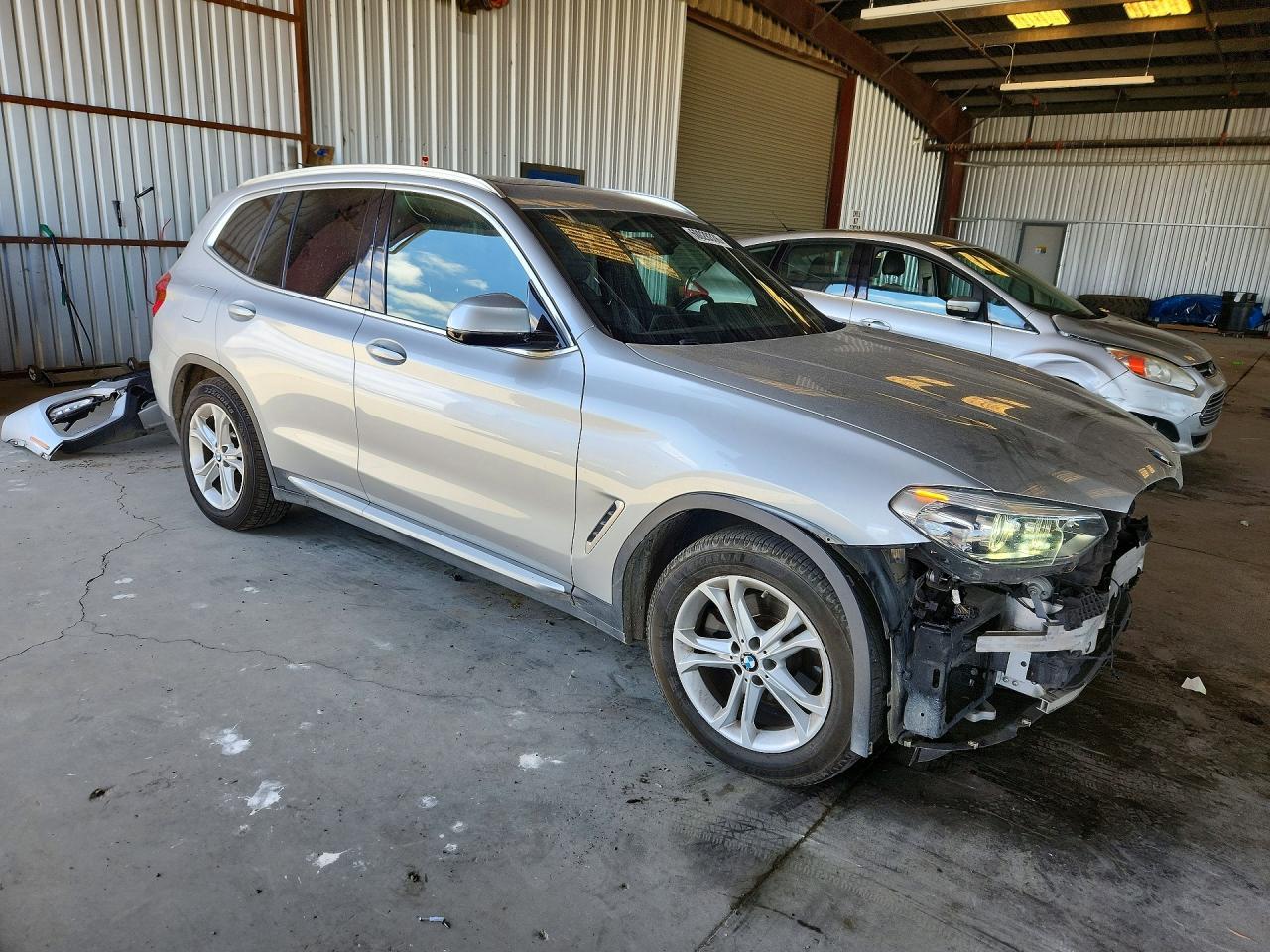 2018 BMW X3 xDrive30I - zdjęcie 4