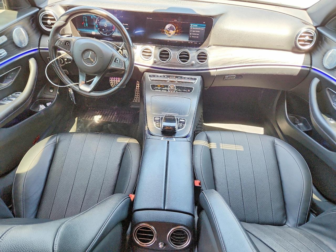 2018 Mercedes-Benz E 300 - zdjęcie 8