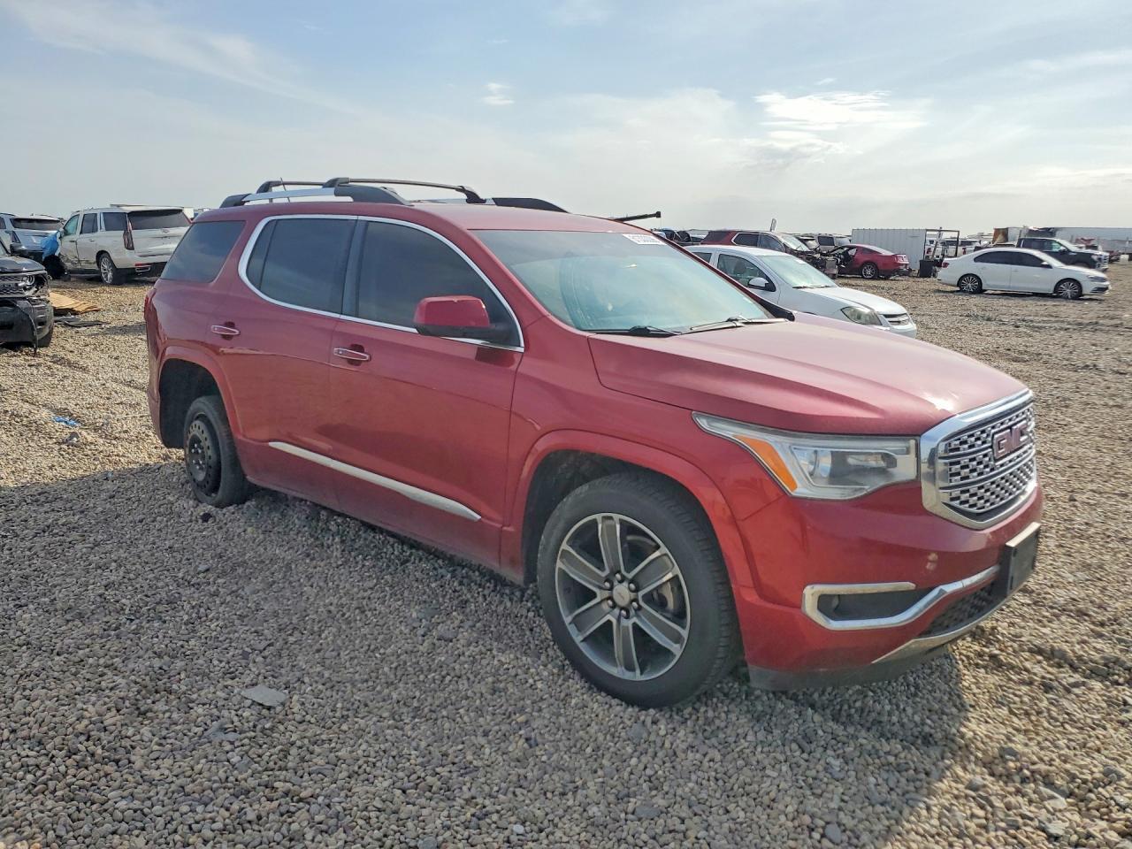 2019 GMC Acadia Denali - zdjęcie 4