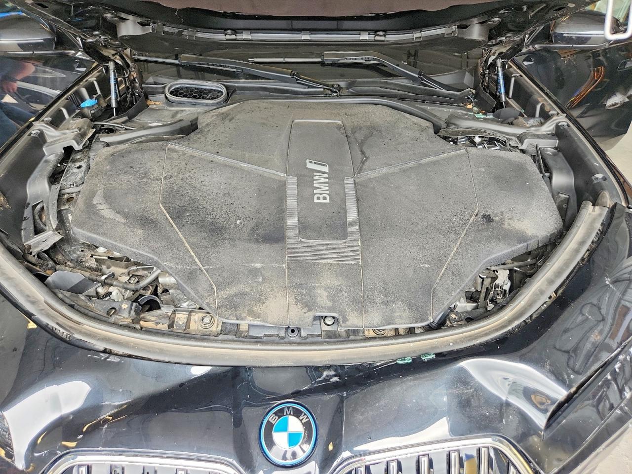 2024 BMW I7 xDrive60 - zdjęcie 11