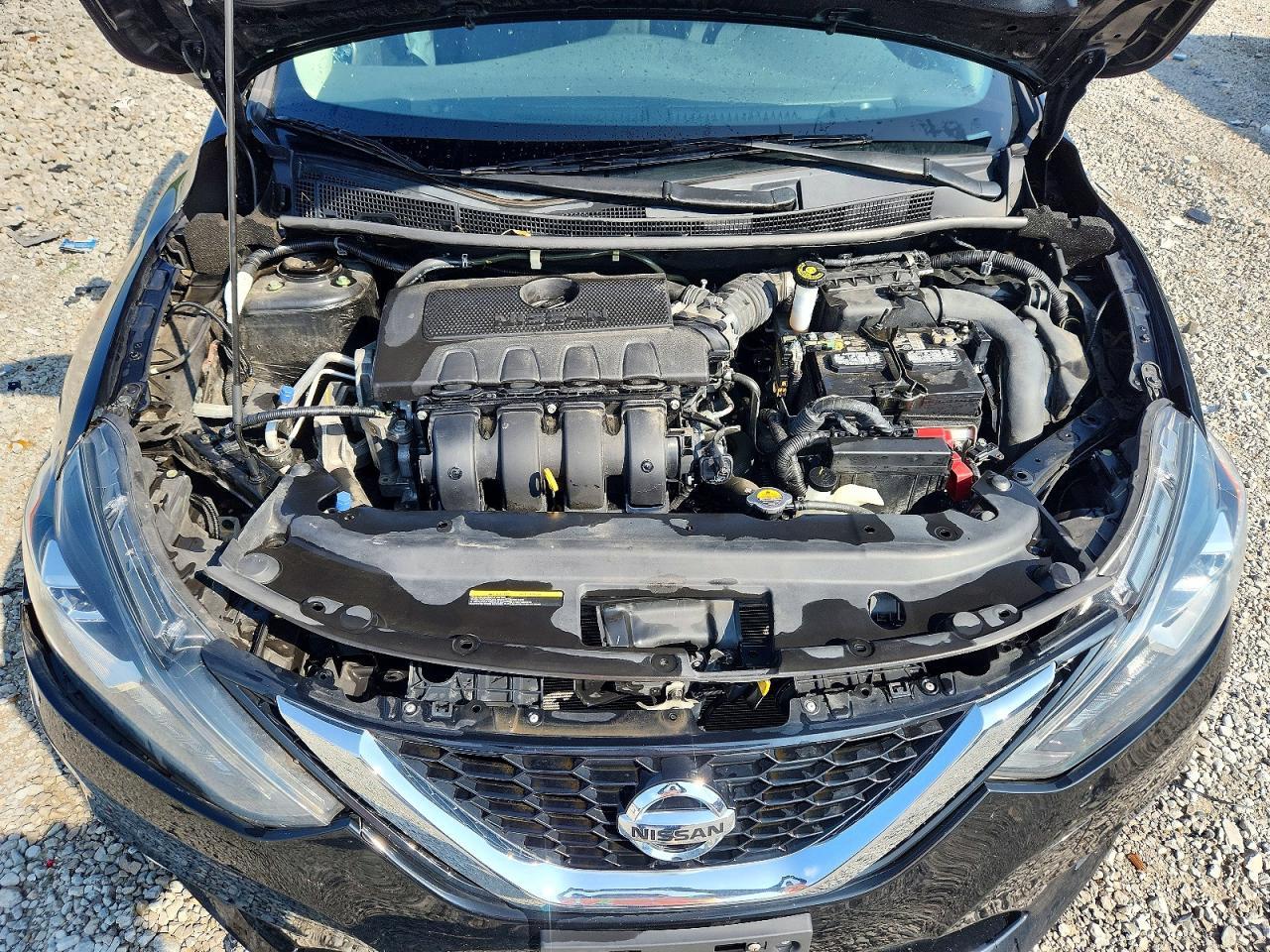 2019 Nissan Sentra Sr - zdjęcie 11