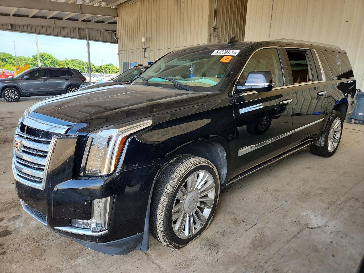 2016 Cadillac Escalade Esv Platinum - zdjęcie główne