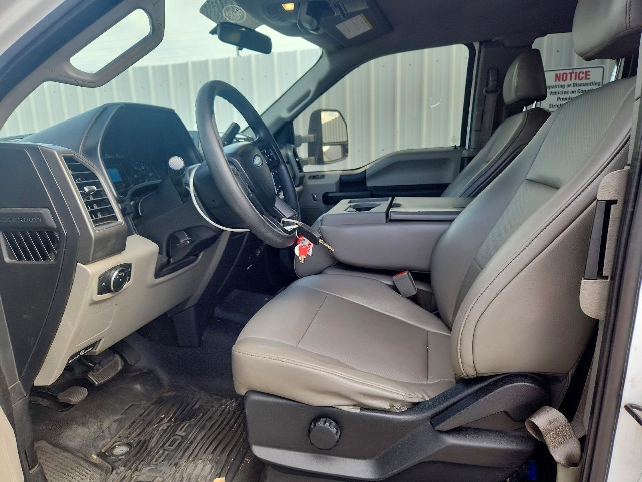 2018 Ford F250 Super Duty - zdjęcie 7