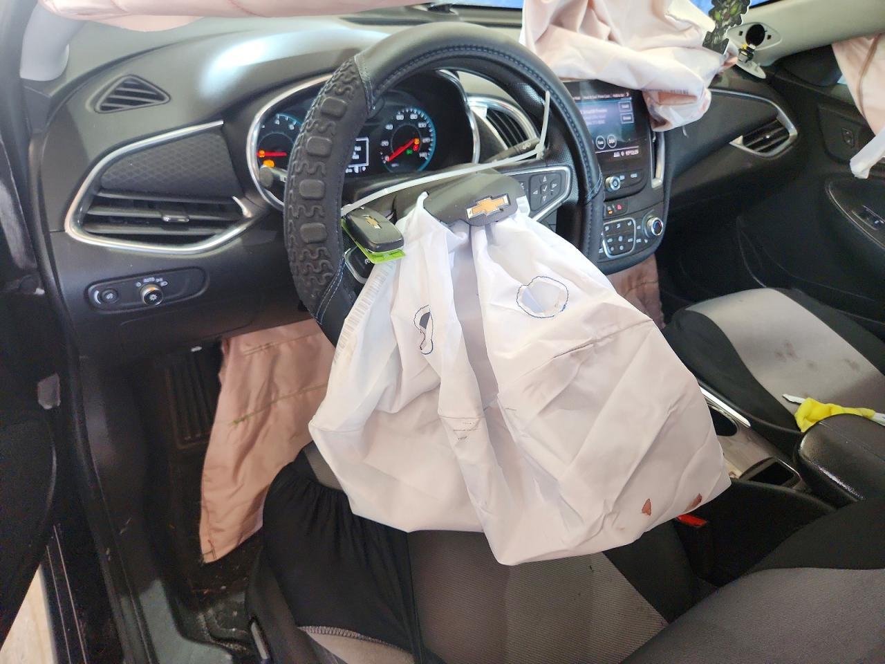2020 Chevrolet Malibu Lt - zdjęcie 8