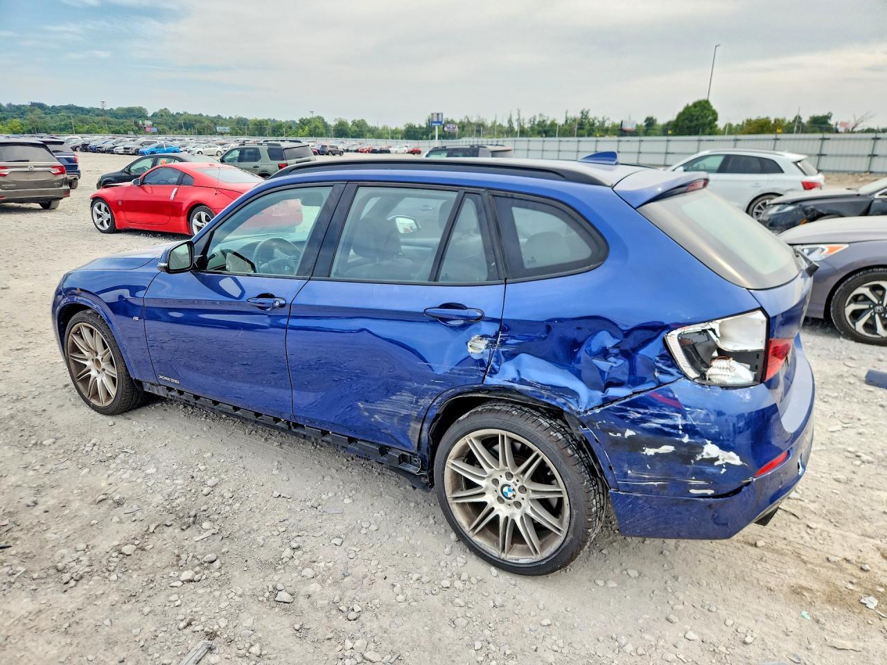 2014 BMW X1 xDrive35I - zdjęcie 2