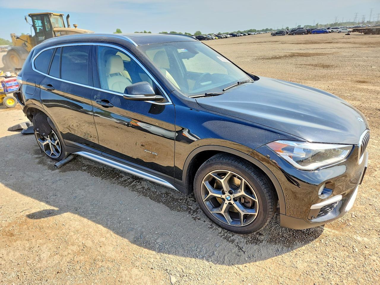 2016 BMW X1 xDrive28I - zdjęcie 4