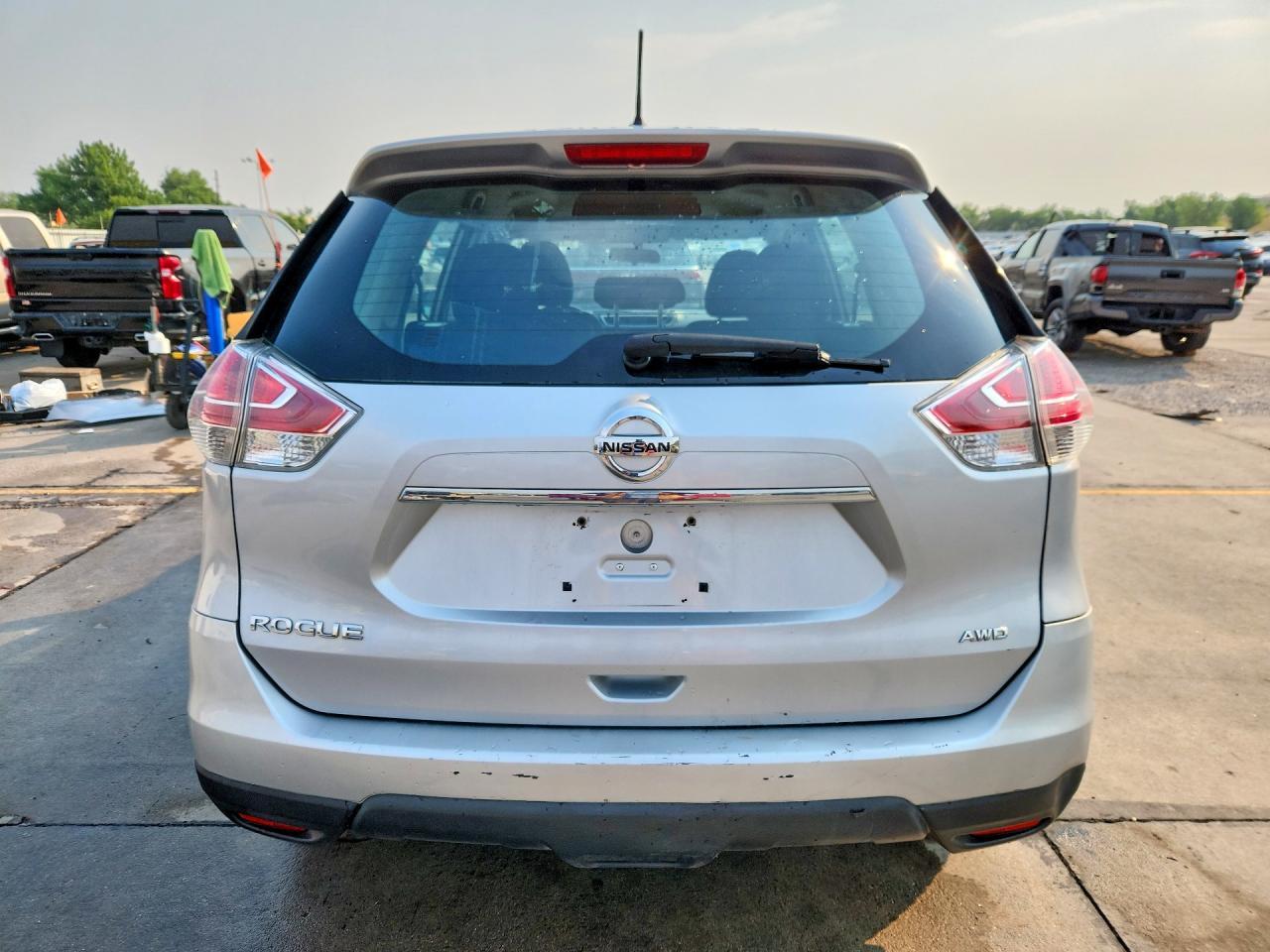 2016 Nissan Rogue S - zdjęcie 6
