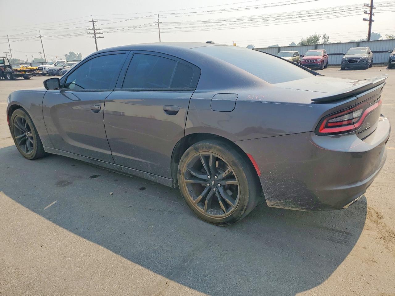 2018 Dodge Charger Sxt - zdjęcie 2