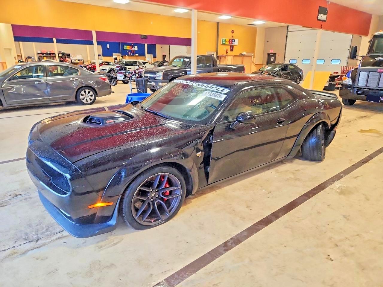 2021 Dodge Challenger R/T Scat Pack - zdjęcie główne