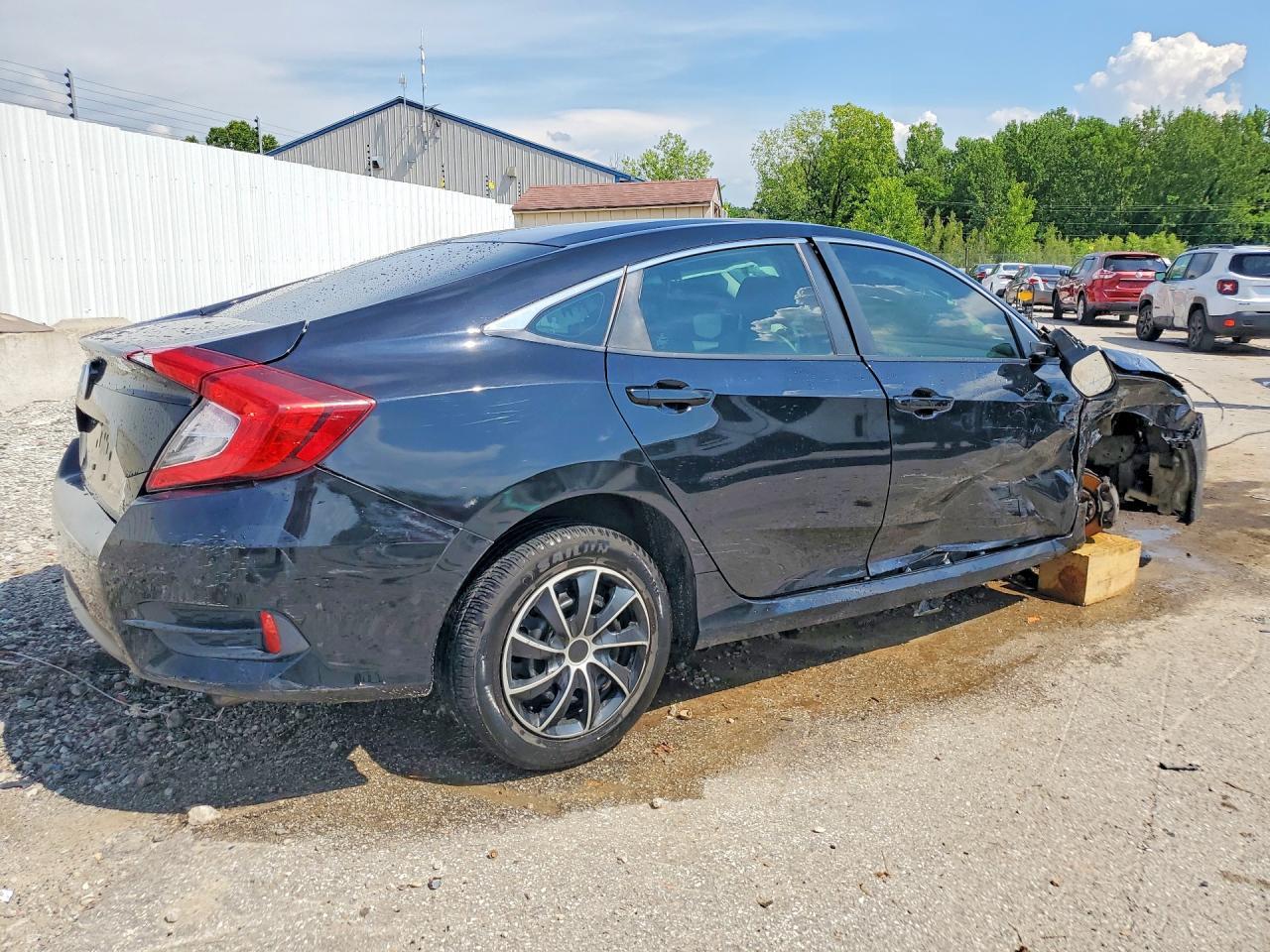 2017 Honda Civic Lx - zdjęcie 3