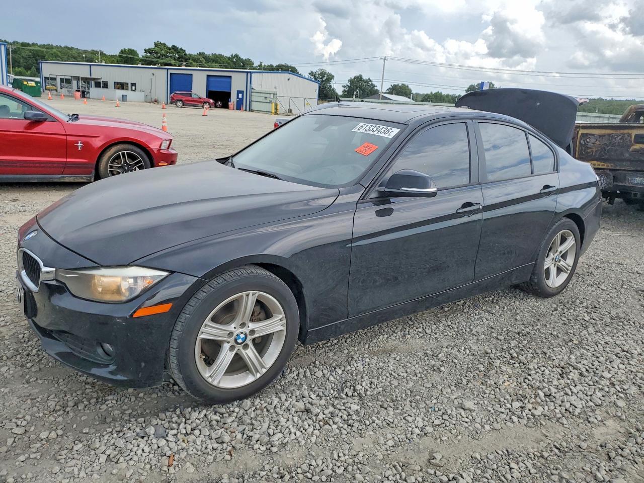 2014 BMW 320 I - zdjęcie główne