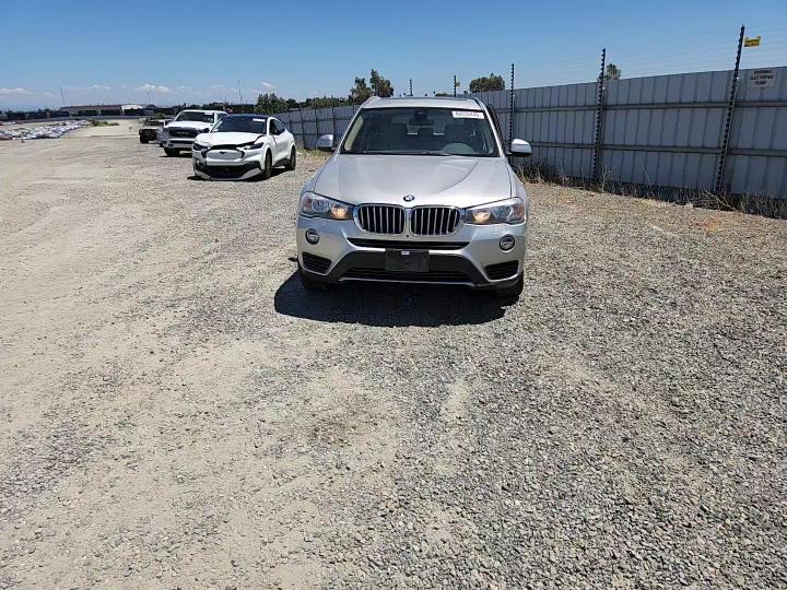 2016 BMW X3 xDrive28I - zdjęcie 13