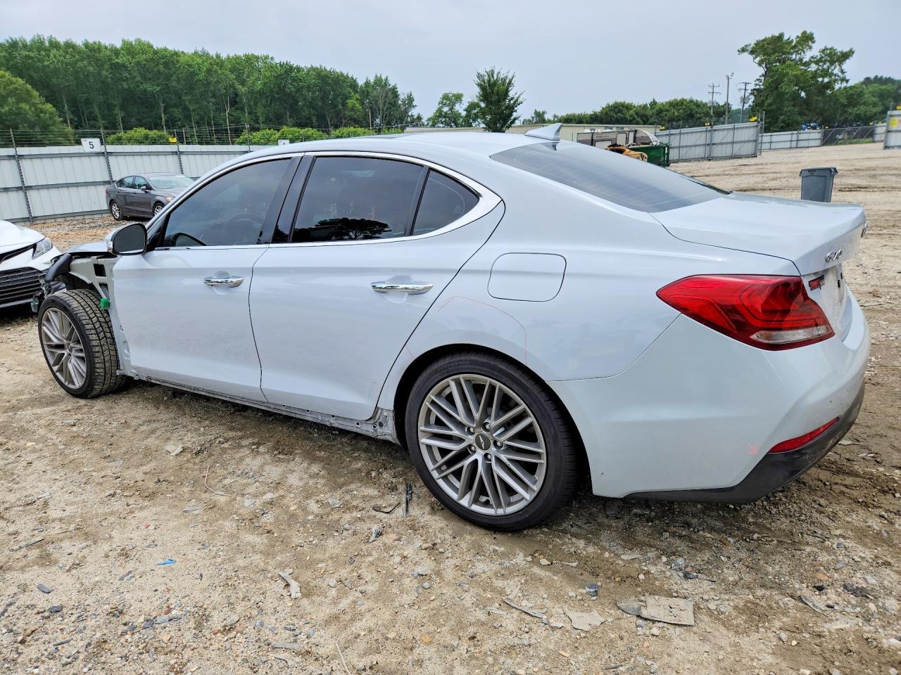 2020 Genesis G70 Elite - zdjęcie 2