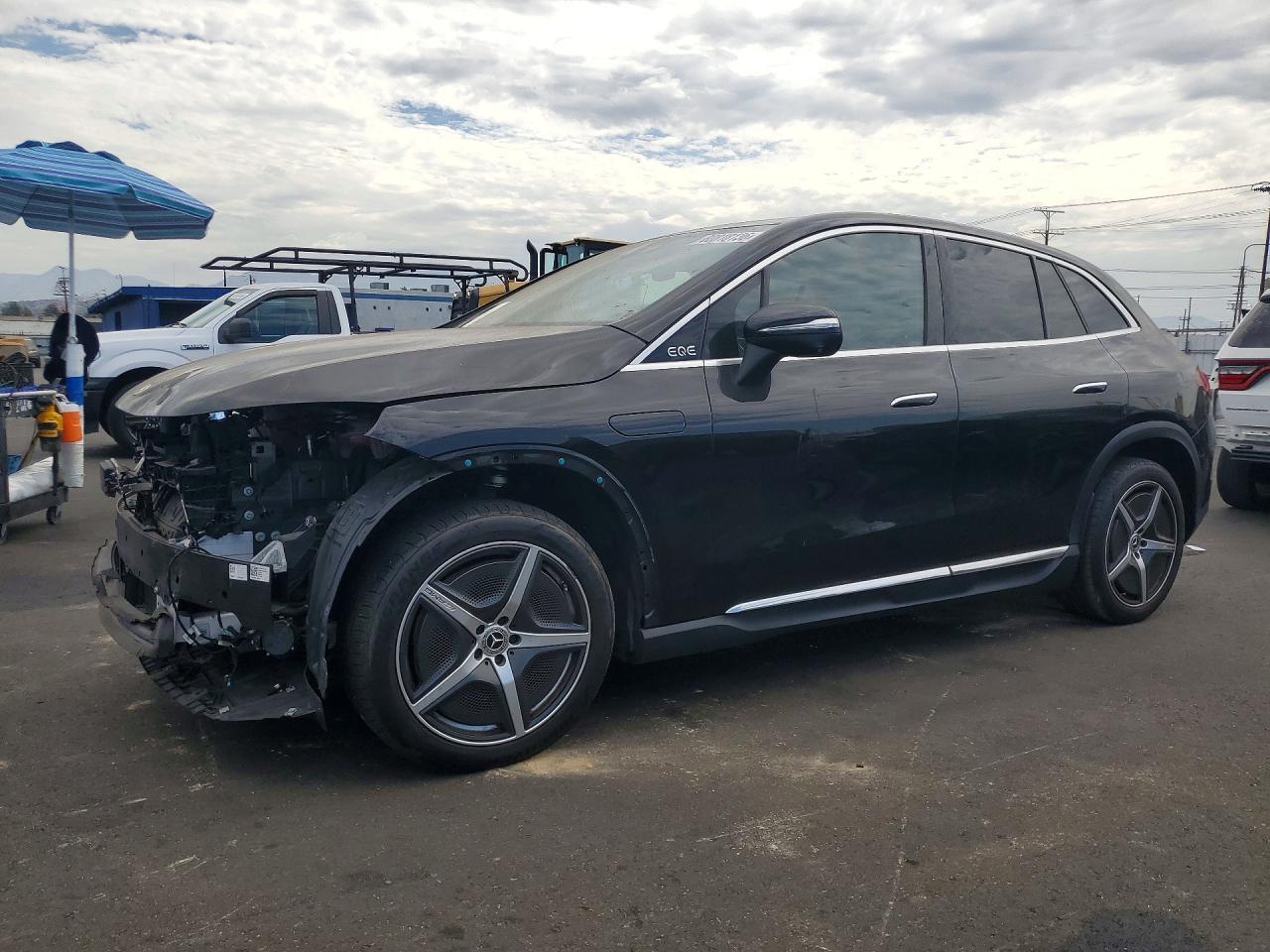 2023 Mercedes-Benz EQE SUV