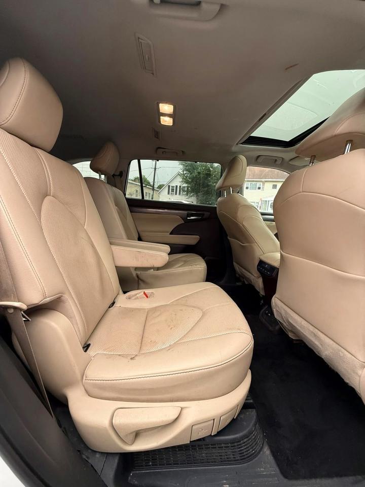 2020 Toyota Highlander Hybrid Limited - zdjęcie 10
