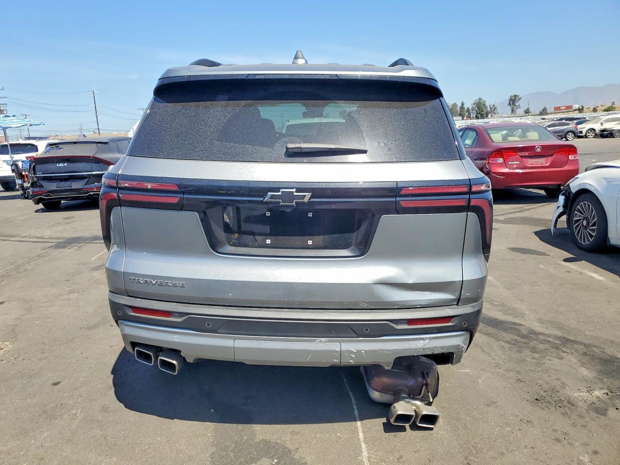 2025 Chevrolet Traverse Lt - zdjęcie 6